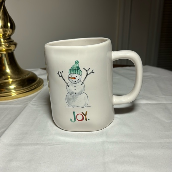 Rae Dunn snowman Joy coffee/tea/cocoa mug - Picture 1 of 5